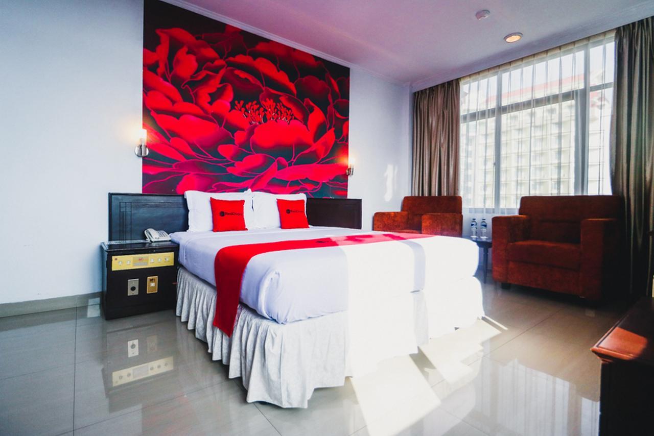Reddoorz Plus Near Mall Ratu Indah 2 Makassar Eksteriør billede